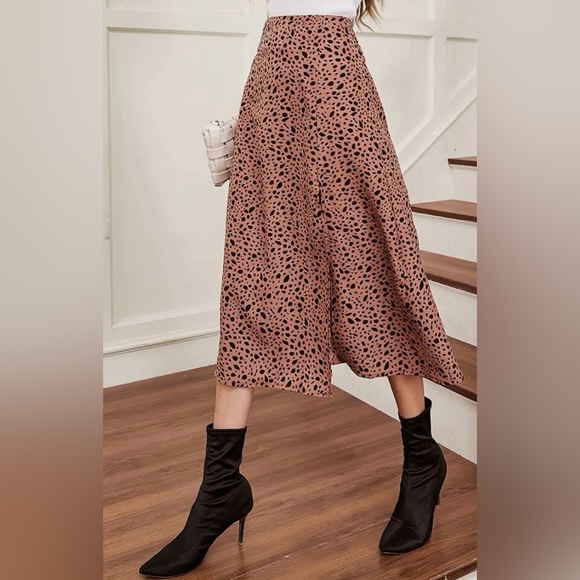 Dalmatian print split thigh skirt - Picture 1 of 3